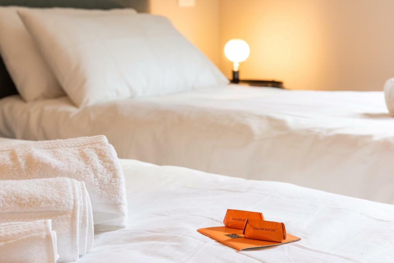 Comfort For Groups & Families In City Center 토리노 외부 사진